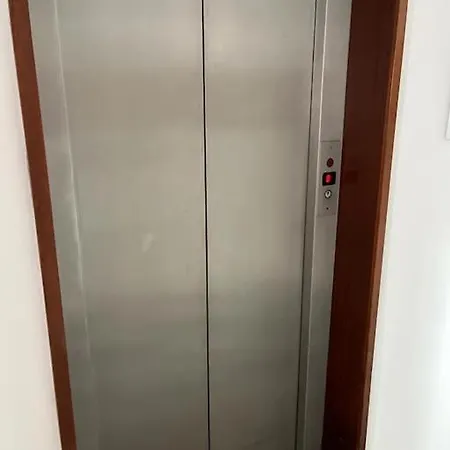 Ampio Apartamento